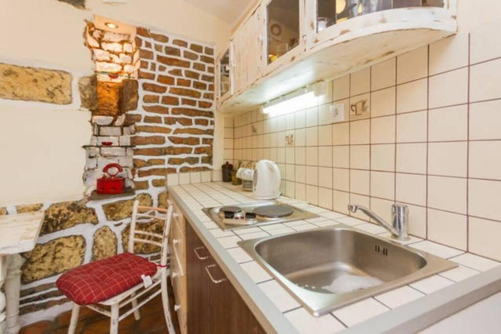 Appartamento Hidden Gem On Prime Location Belgrado Esterno foto