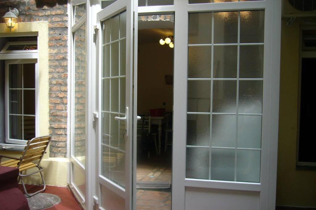 Appartamento Hidden Gem On Prime Location Belgrado Esterno foto